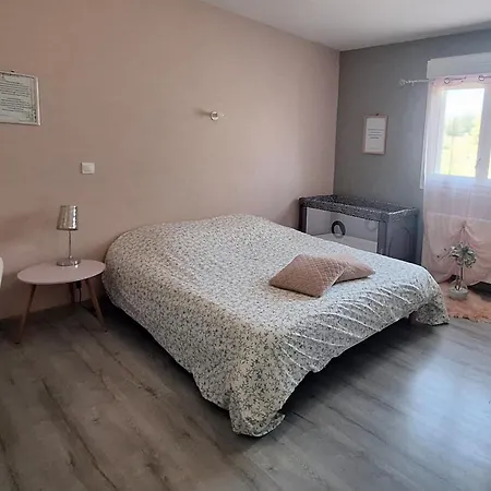 Maison Agreable Avec Terrasse ヴィラ *